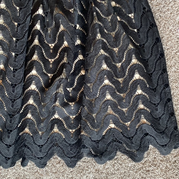 HYPR Black Lace & Cream Underlay Midi Circle Skirt, Women’s L, 96369 - Picture 4 of 16